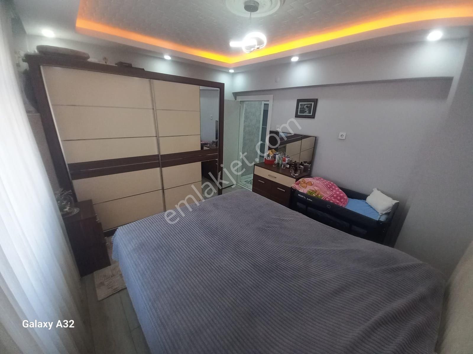 Fuul Yapılı 3+1 Bir Oda Bağımlı Ara Katta - Görsel 9