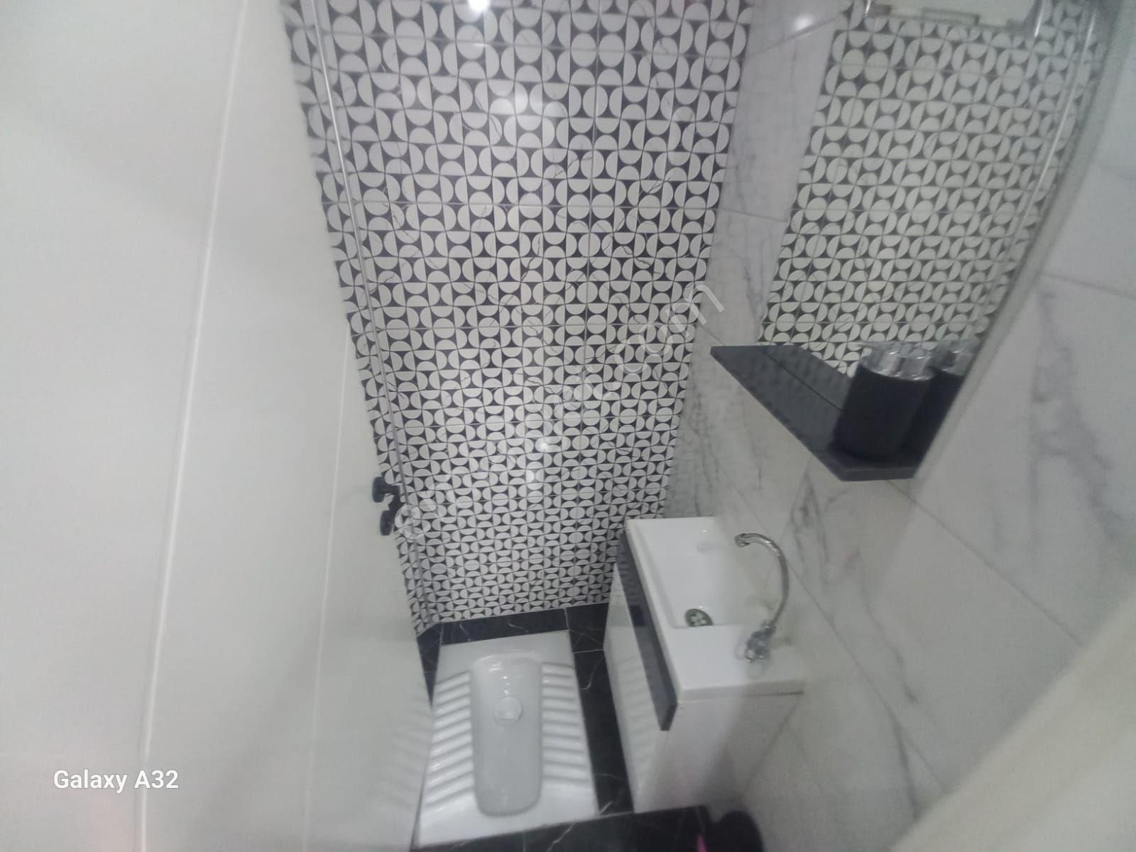 Fuul Yapılı 3+1 Bir Oda Bağımlı Ara Katta - Görsel 11