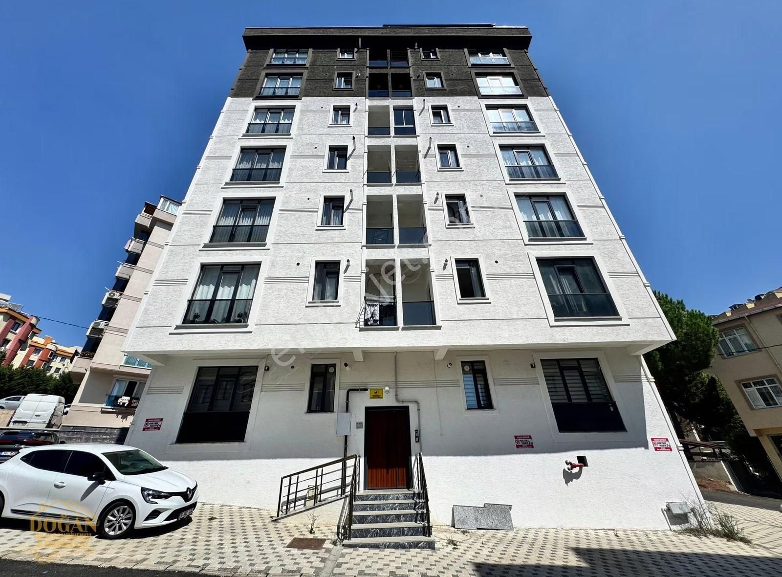 Kartal Hürriyet Mah.dublex İç Mimar Tasarımlı Ayrı Girişli 4+2