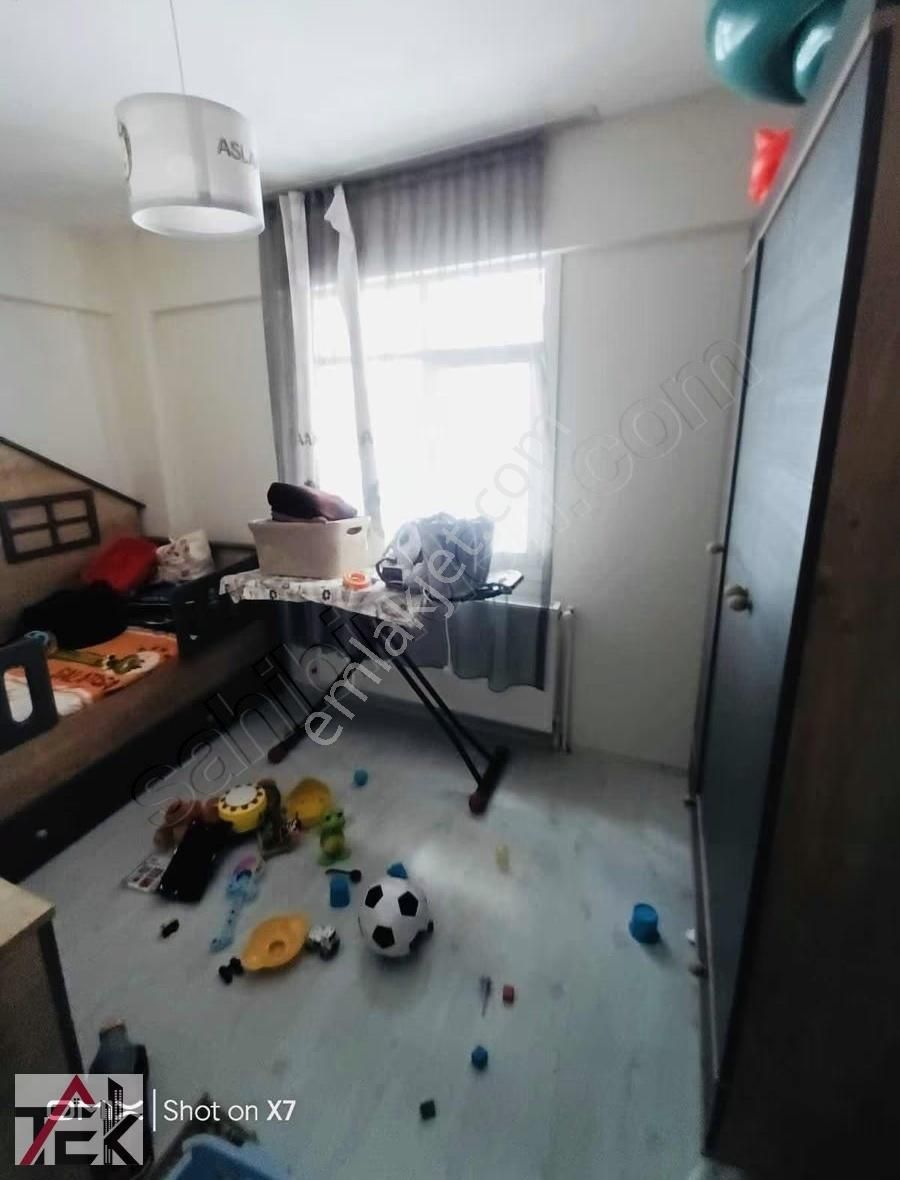 Ferah Ve Kullanışlı 3+1 Doğalgazlı Çift Balkonlu Satılık Daire - Görsel 11