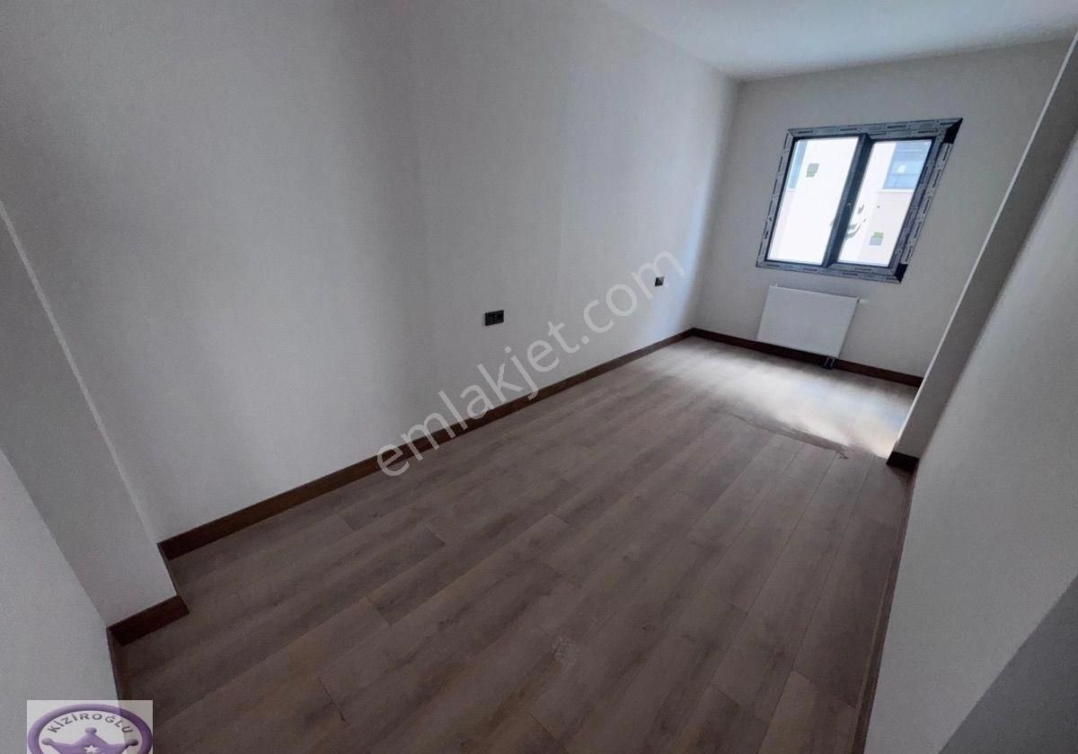 Oturuma Hazır Site İçinde Balkonlu 3+1 - Görsel 13