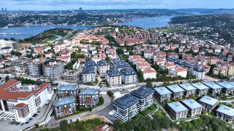 Oturuma Hazır Site İçinde Balkonlu 3+1