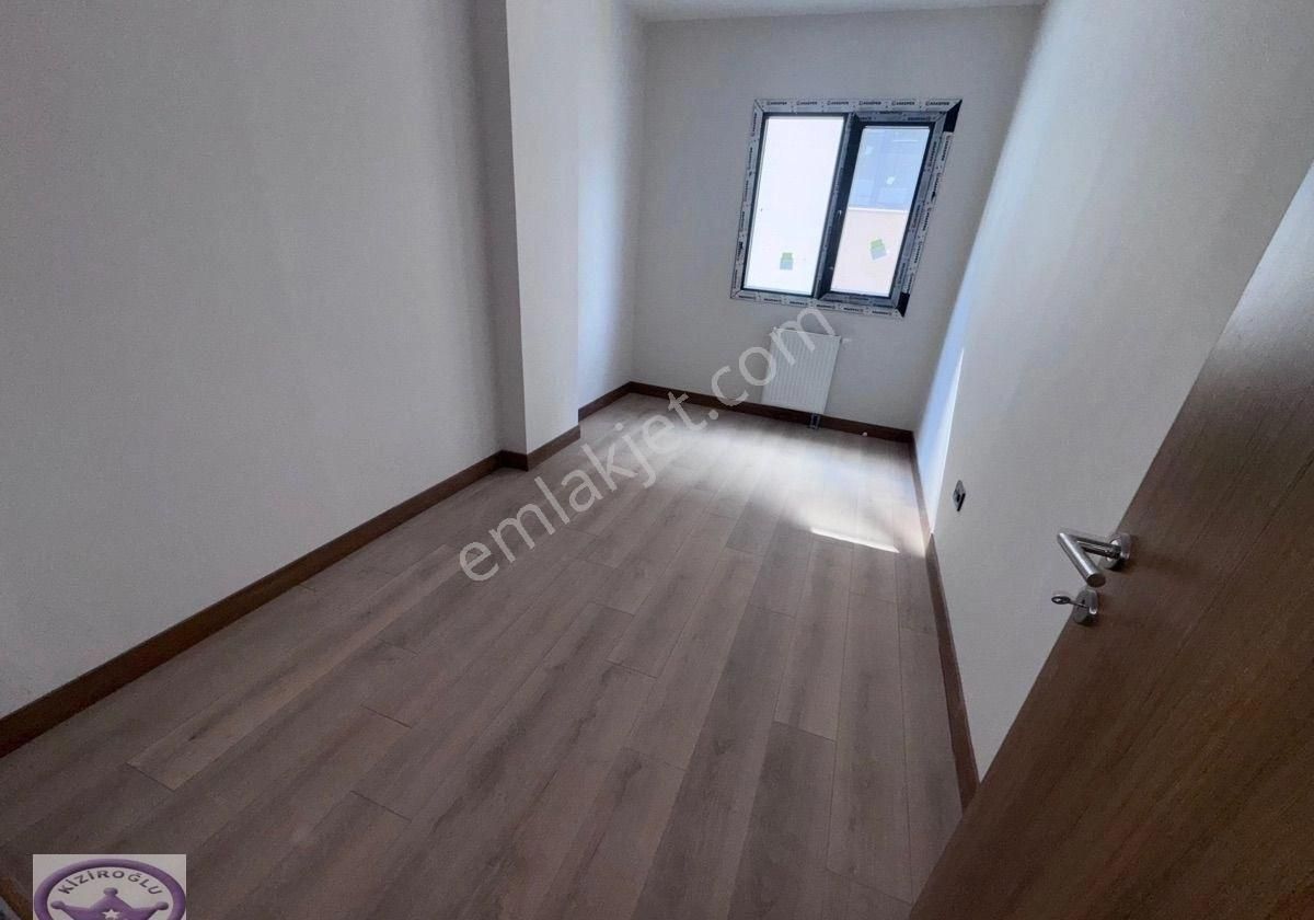 Oturuma Hazır Site İçinde Balkonlu 3+1 - Görsel 11