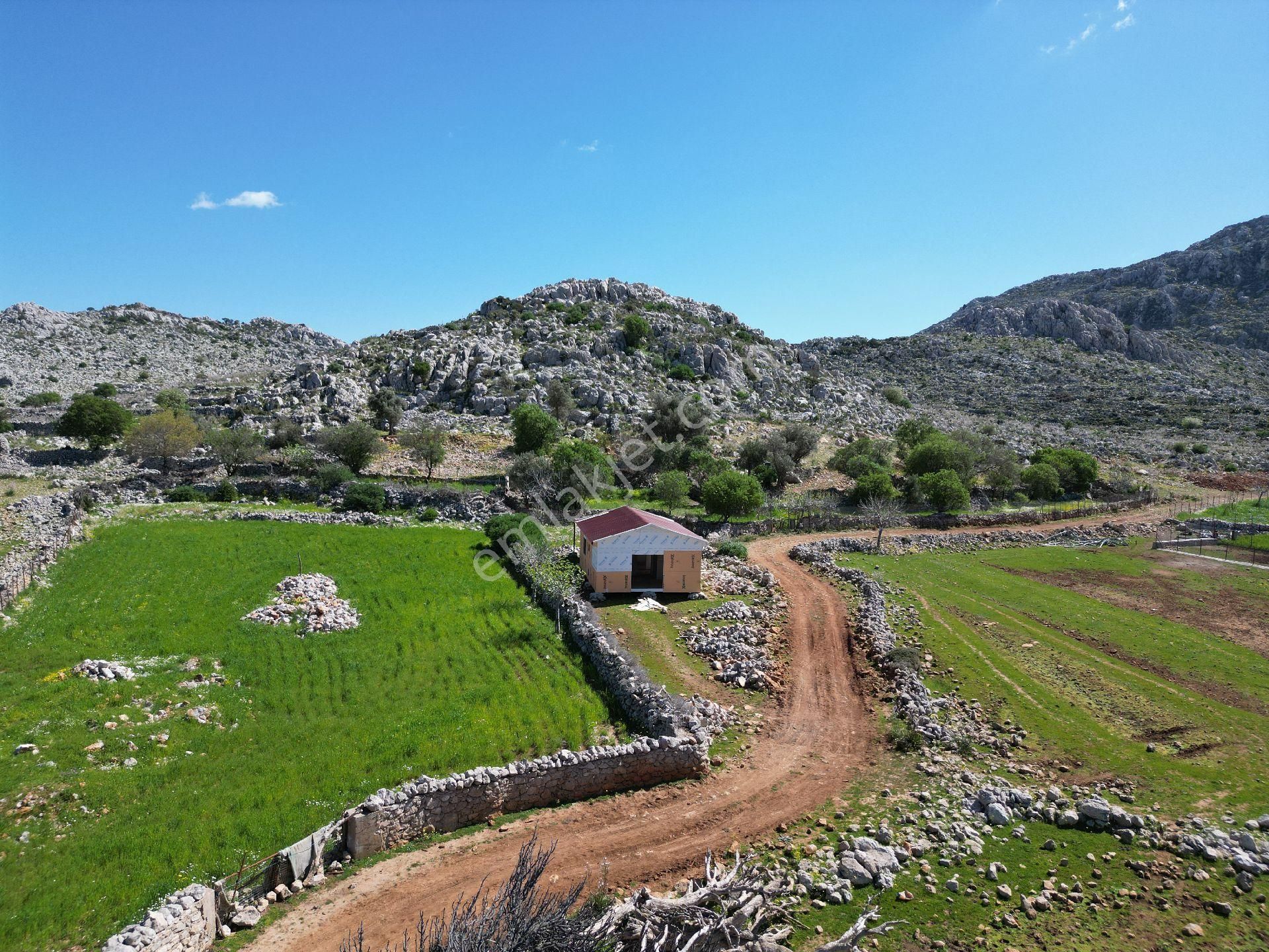 Joker: Marmaris Taşlıca İçinde Yapı Olan Satılık Tarla - Görsel 8