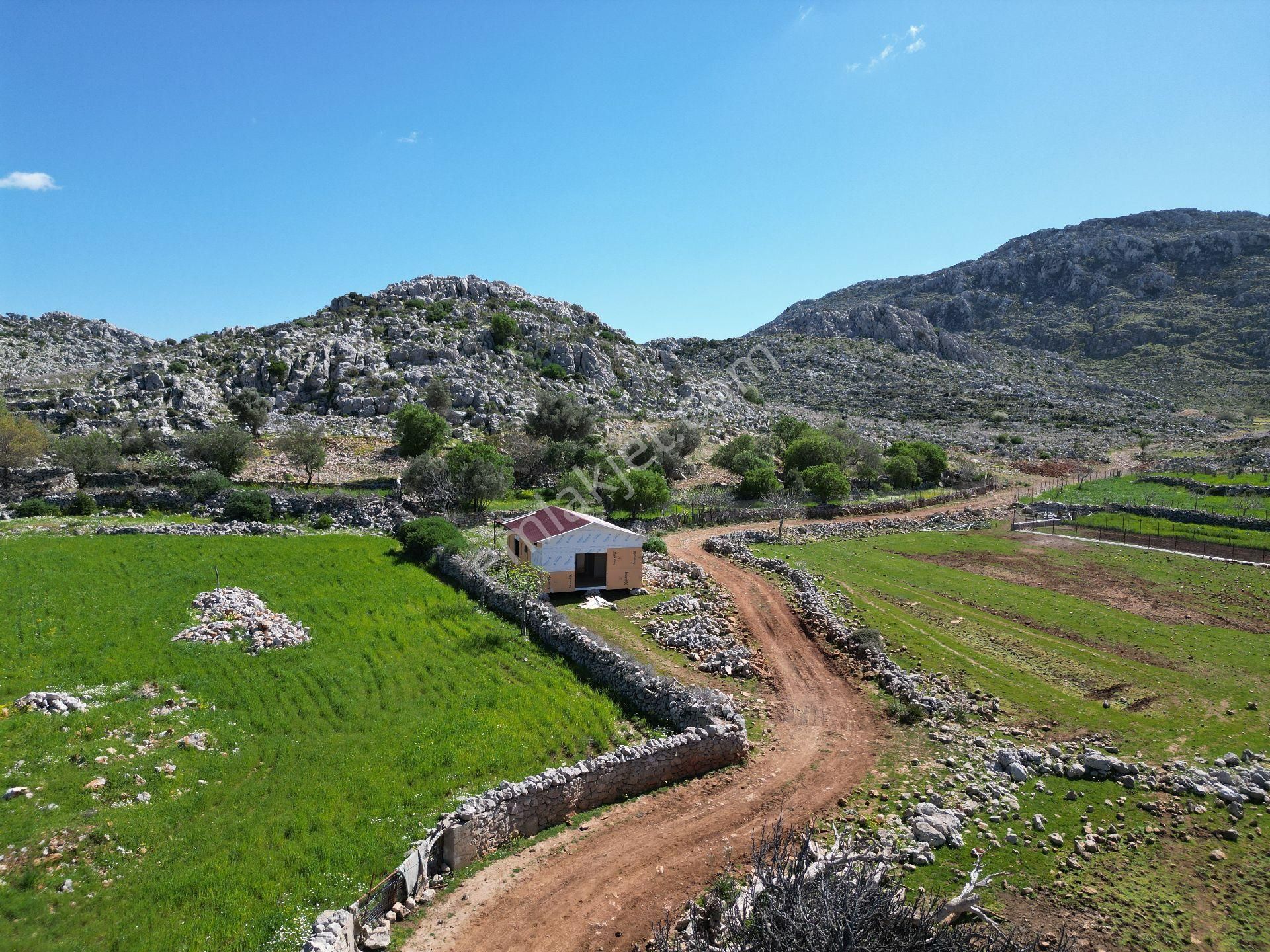 Joker: Marmaris Taşlıca İçinde Yapı Olan Satılık Tarla - Görsel 5