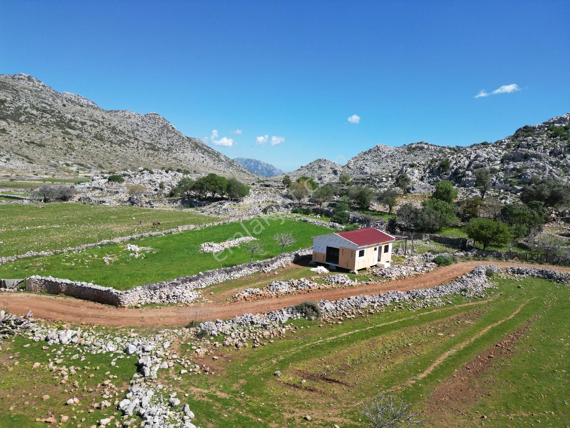 Joker: Marmaris Taşlıca İçinde Yapı Olan Satılık Tarla - Görsel 4