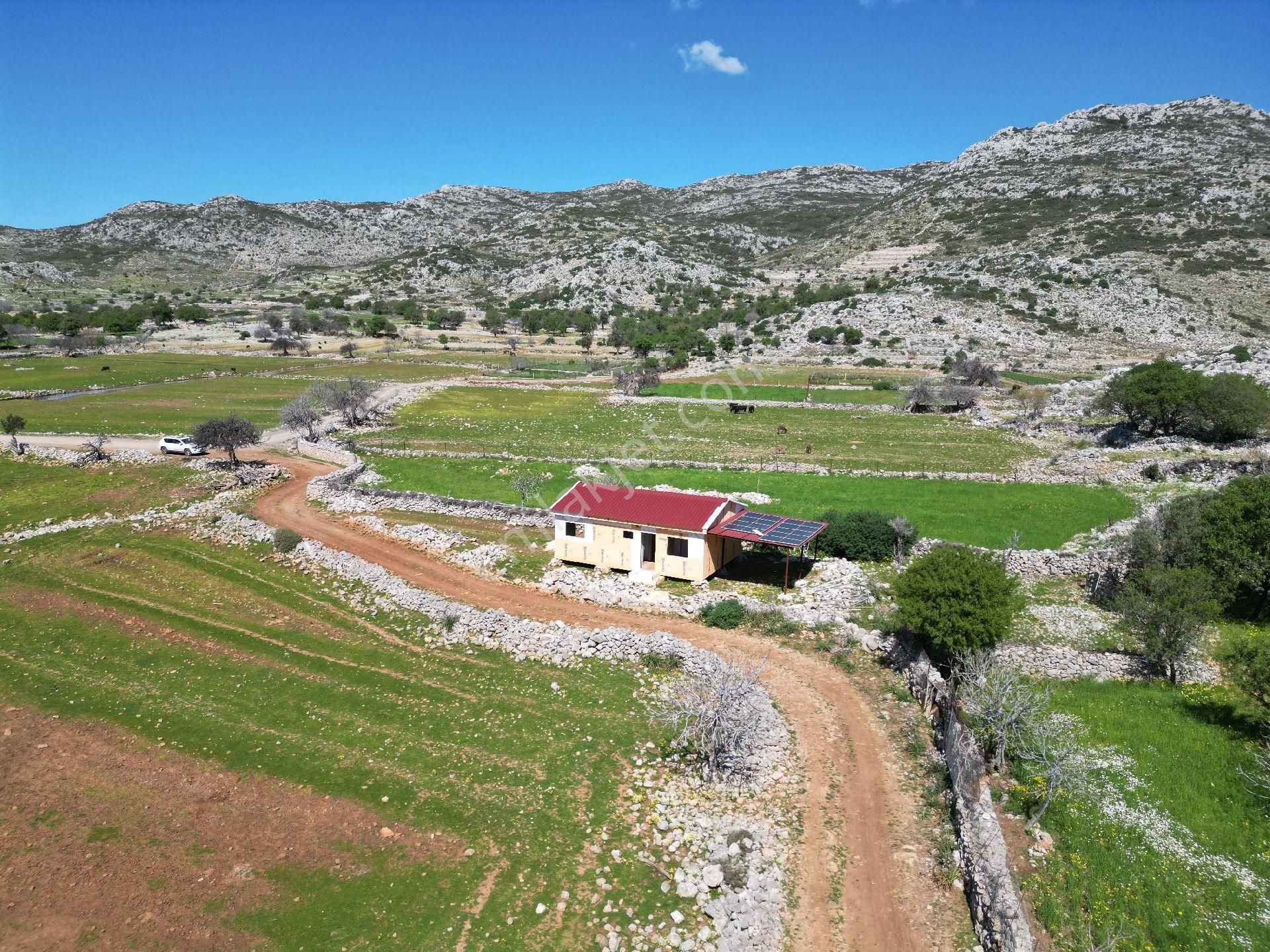 Joker: Marmaris Taşlıca İçinde Yapı Olan Satılık Tarla - Görsel 9