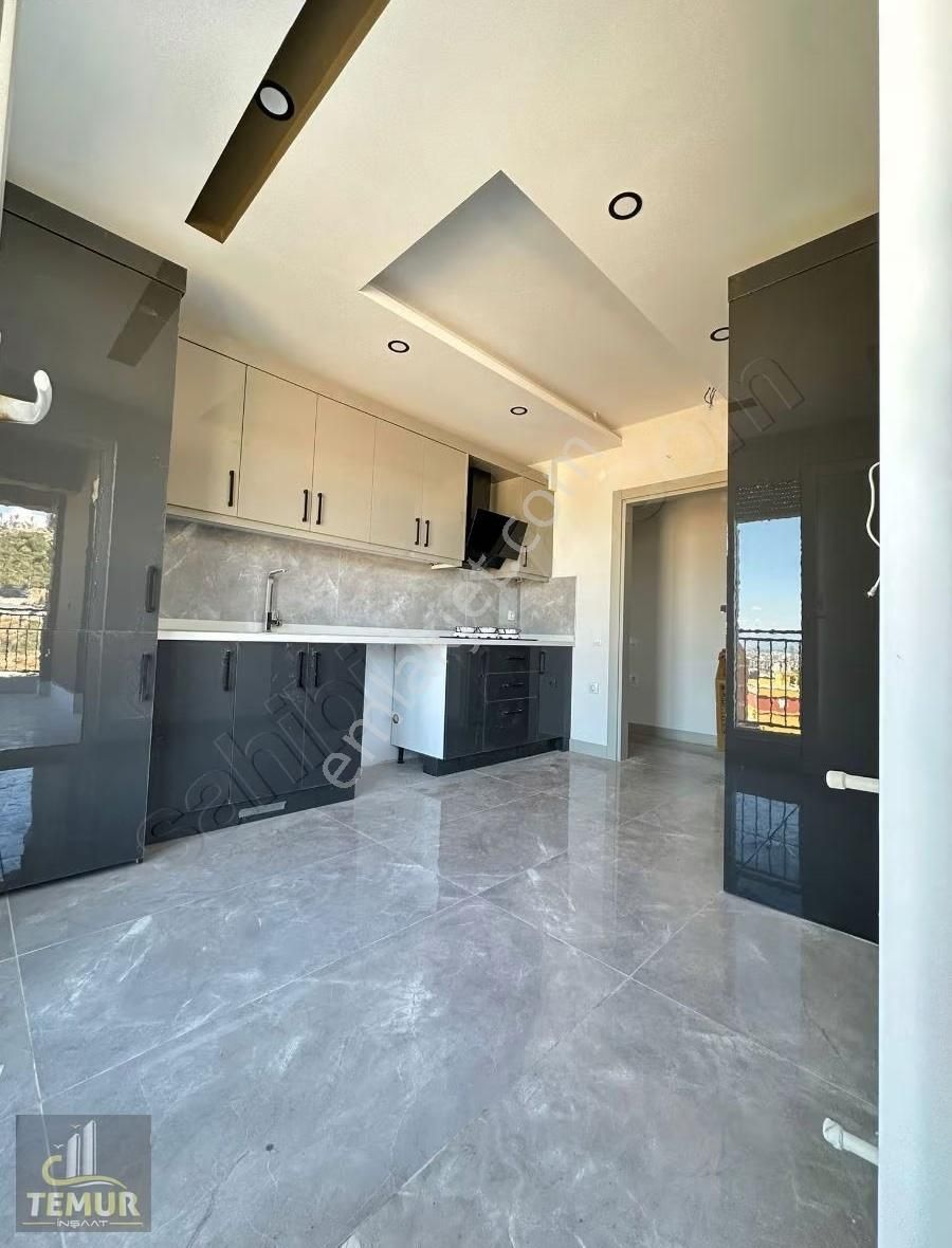 Fevzi Çakmak'ta Yüzme Havuzlu 2 Bloklu Sitede 115 M2 Sıfır 2+1 - Görsel 10