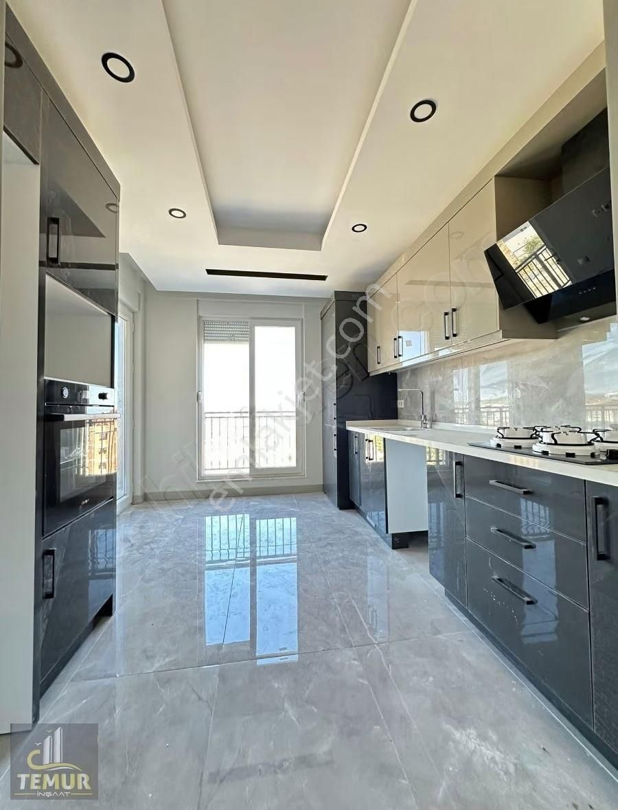 Fevzi Çakmak'ta Yüzme Havuzlu 2 Bloklu Sitede 115 M2 Sıfır 2+1 - Görsel 9