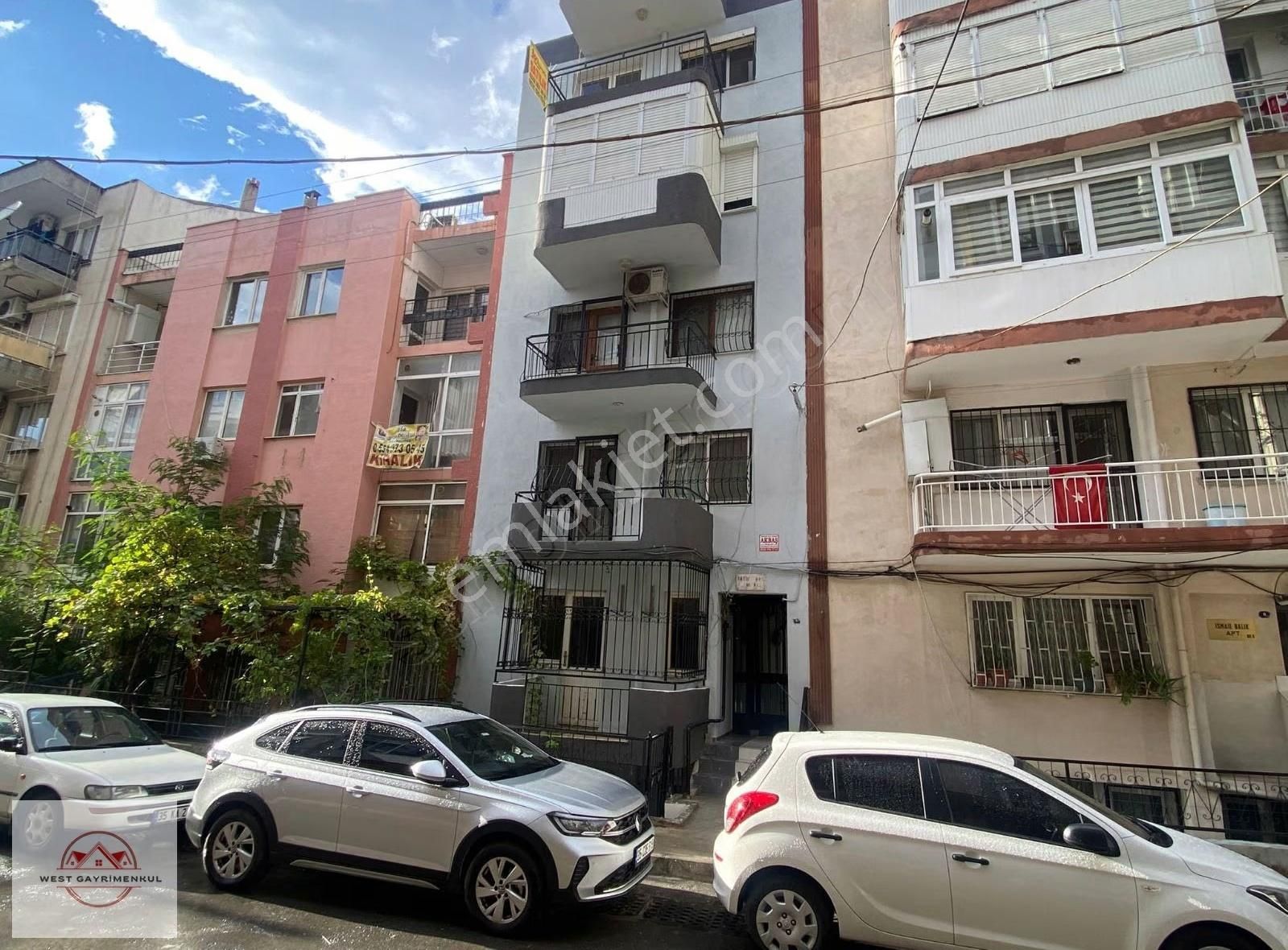 Küçükyalı Da Deniz Manzaralı, Bakımlı Satılık 3+1 Daire - Görsel 3