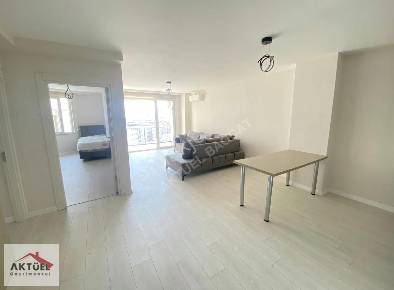 Küçükyalı Aydınevlerde Aktüel'den Site Özellikli Sıfır Eşyalı - Görsel 9