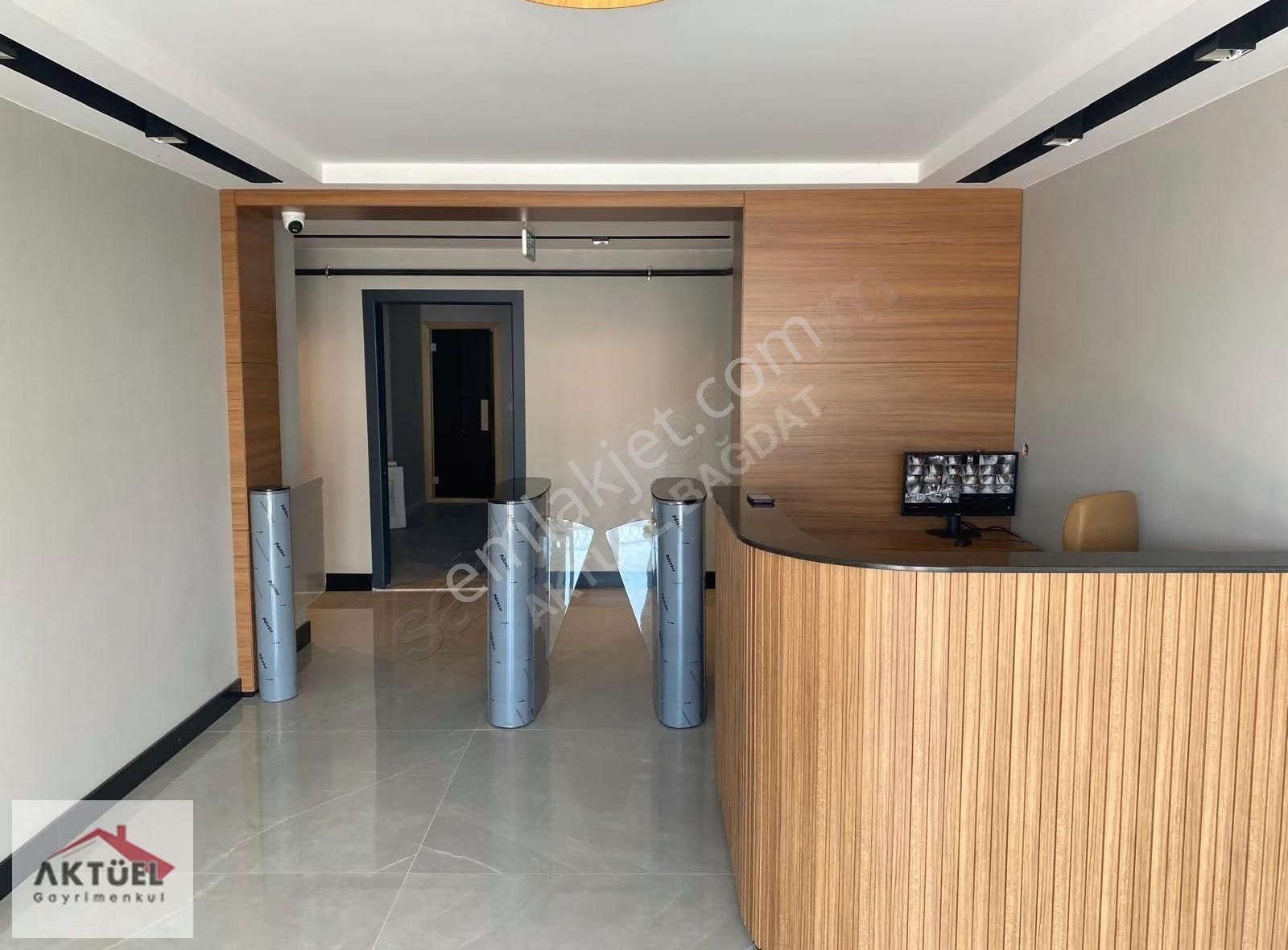 Küçükyalı Aydınevlerde Aktüel'den Site Özellikli Sıfır Eşyalı - Görsel 8