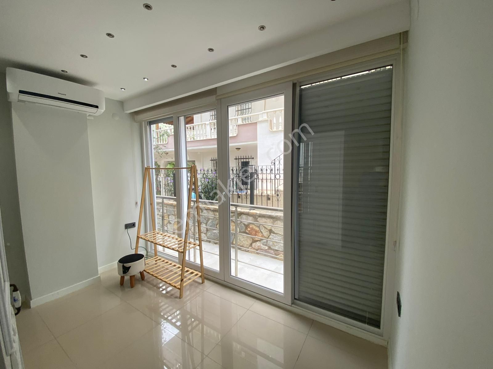 Didim Altınkumda Denize 150 Metre Satılık 2+1 Fırsat Daire - Görsel 12