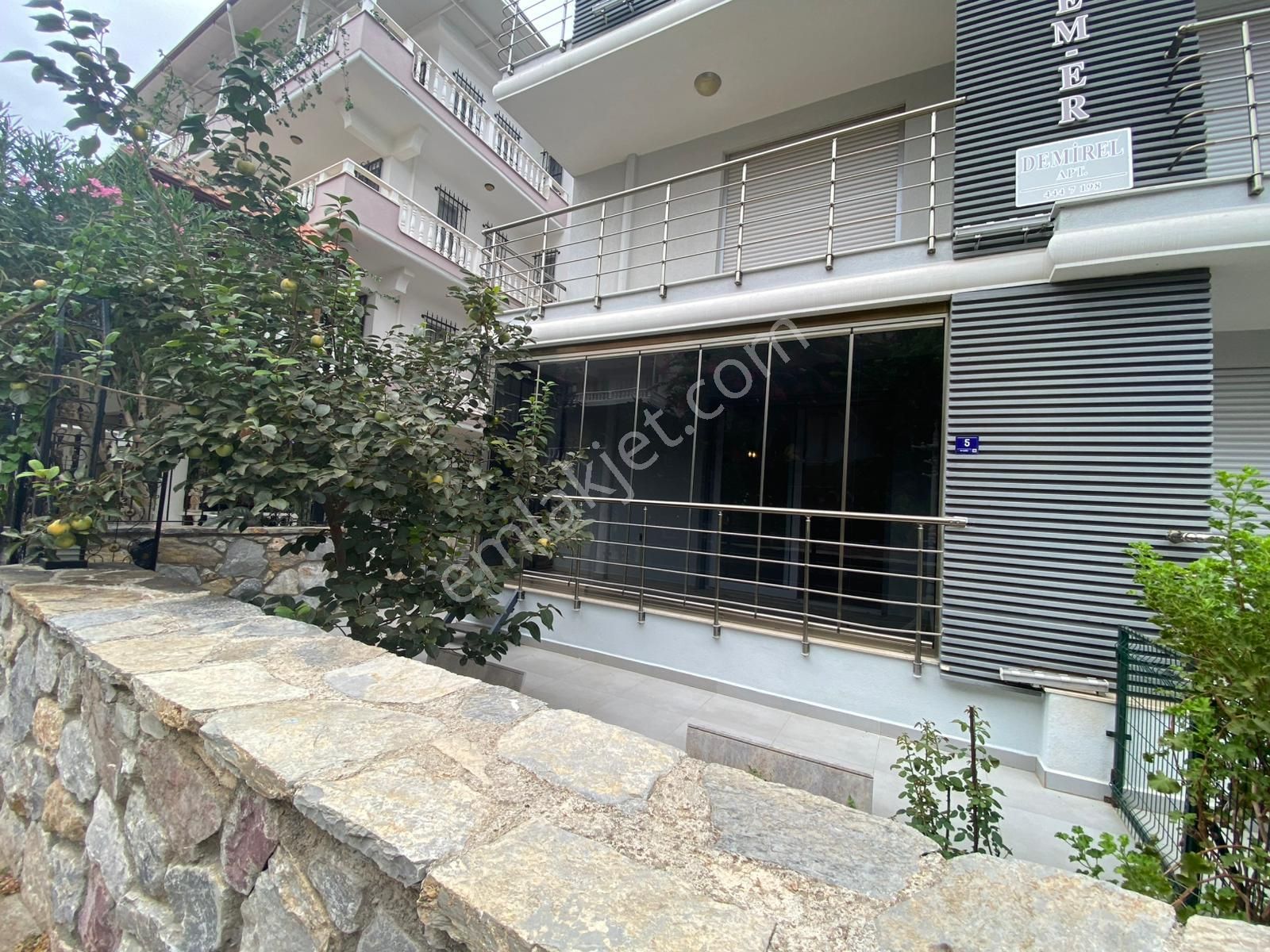 Didim Altınkumda Denize 150 Metre Satılık 2+1 Fırsat Daire - Görsel 2