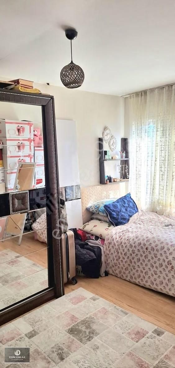 Bağlarbaşı Mah Balkonlu Geniş Temiz En Üst Kat Ferah 4+1 Daire - Görsel 19