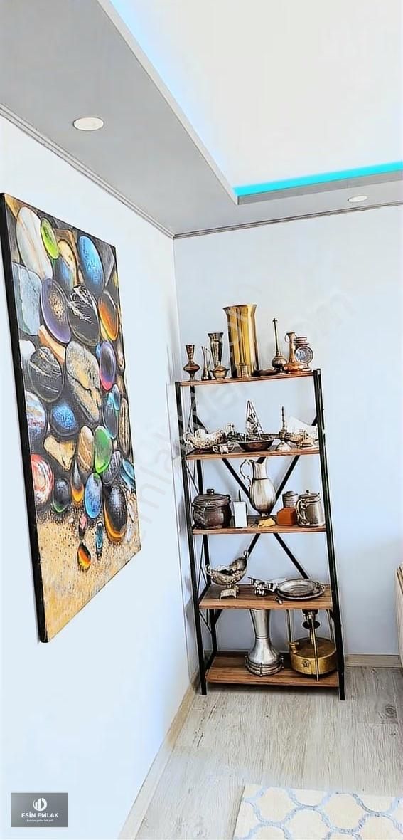 Bağlarbaşı Mah Balkonlu Geniş Temiz En Üst Kat Ferah 4+1 Daire - Görsel 7