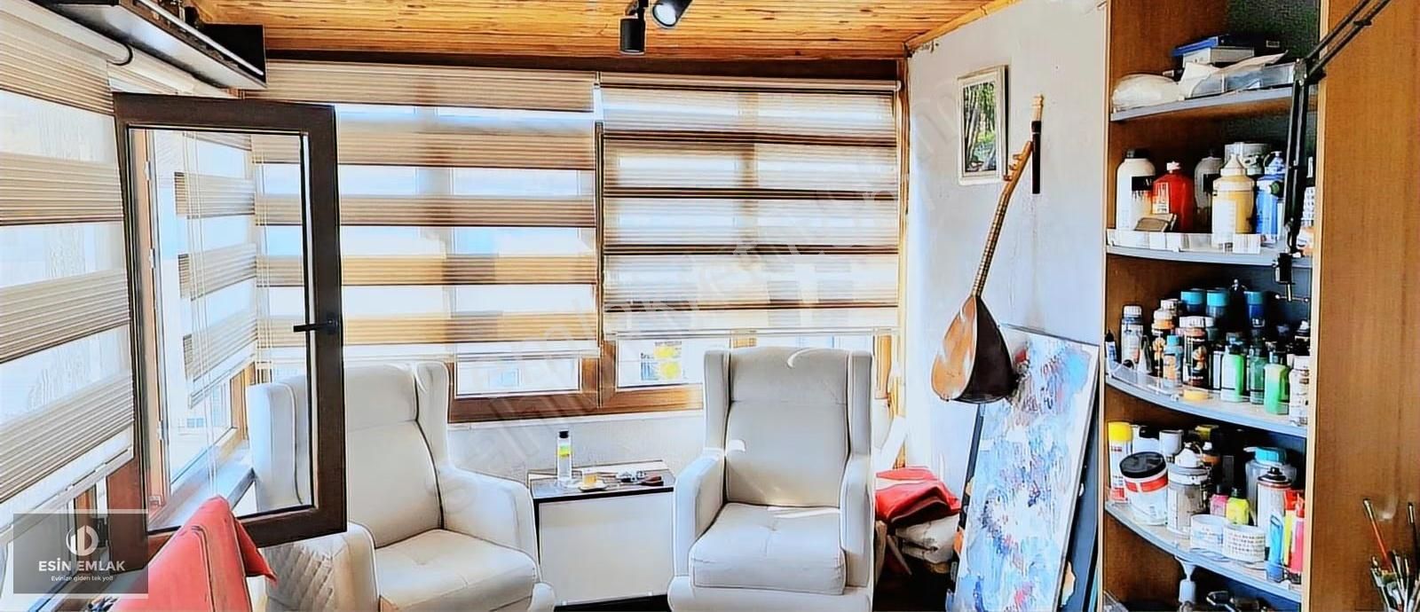 Bağlarbaşı Mah Balkonlu Geniş Temiz En Üst Kat Ferah 4+1 Daire - Görsel 6