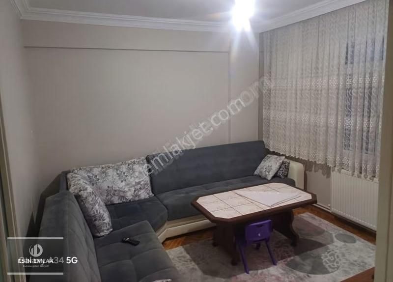 Fevzi Çakmak Mah Balkonlu Geniş Arakat Temiz 3+1 Daire