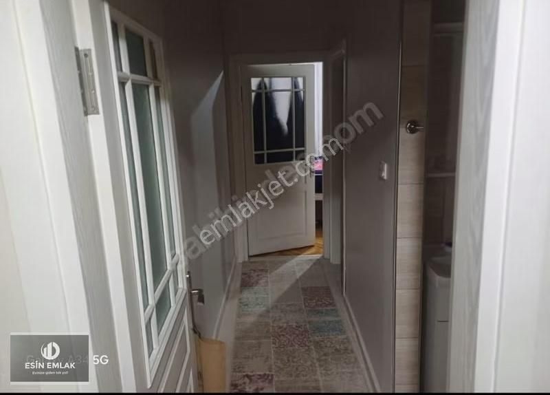 Fevzi Çakmak Mah Balkonlu Geniş Arakat Temiz 3+1 Daire - Görsel 3