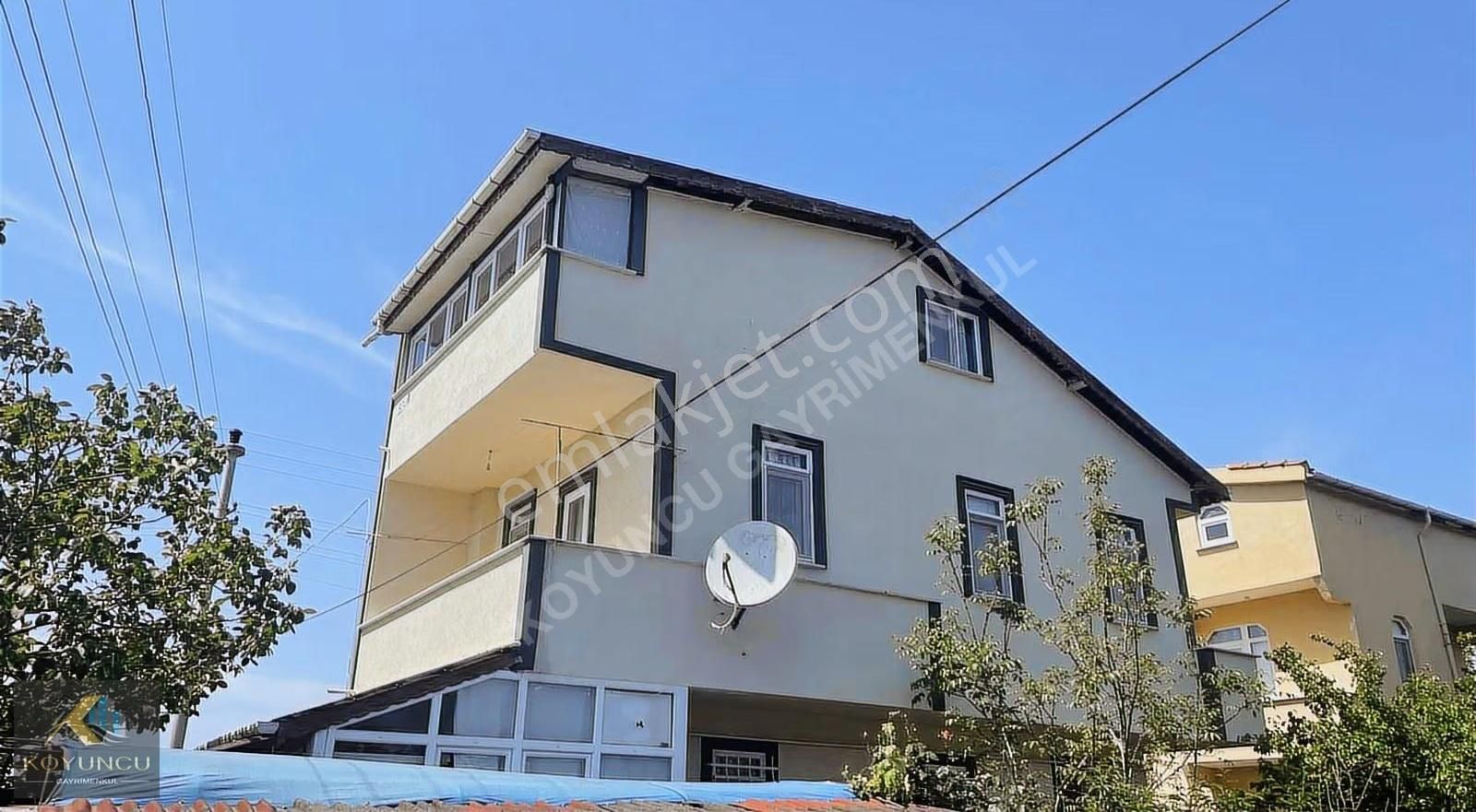 Yeniçiftlik'de Merkezi Konumda Satılık İskanlı 5+1 Villa - Görsel 18