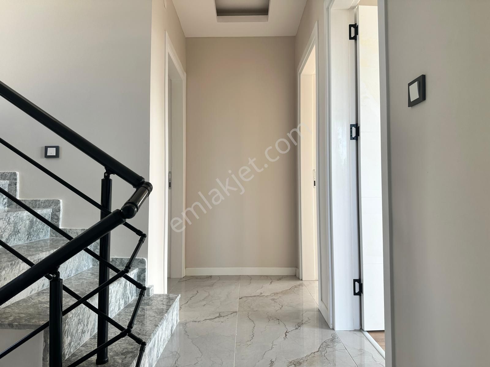 Seferihisar Doğanbeyde Satılık Müstakil 3+1 Villa Fırsat Fiyata - Görsel 19