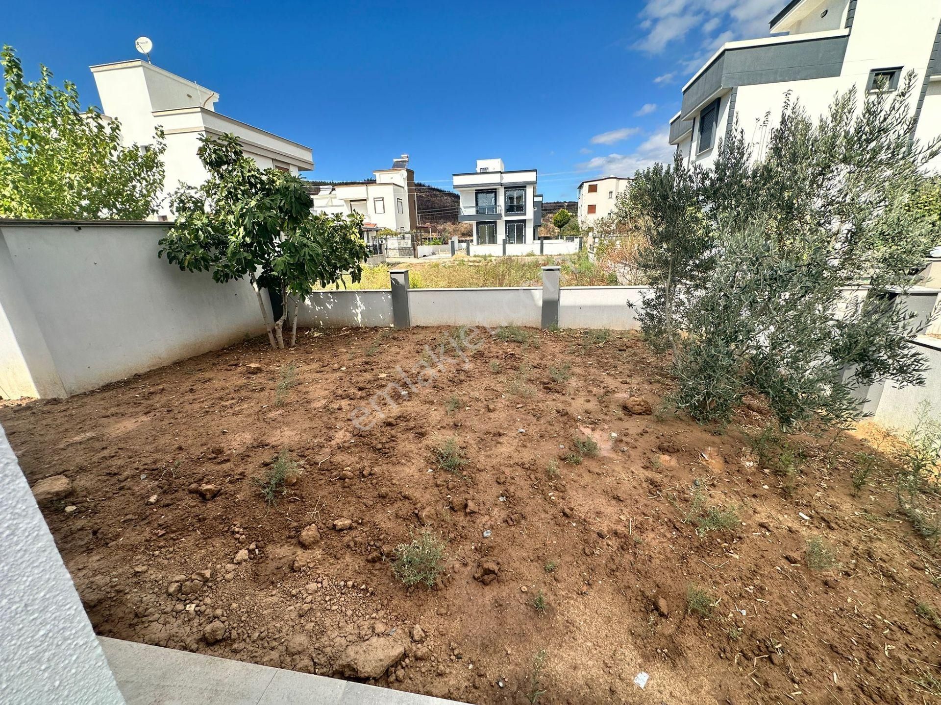 Seferihisar Doğanbeyde Satılık Müstakil 3+1 Villa Fırsat Fiyata - Görsel 4