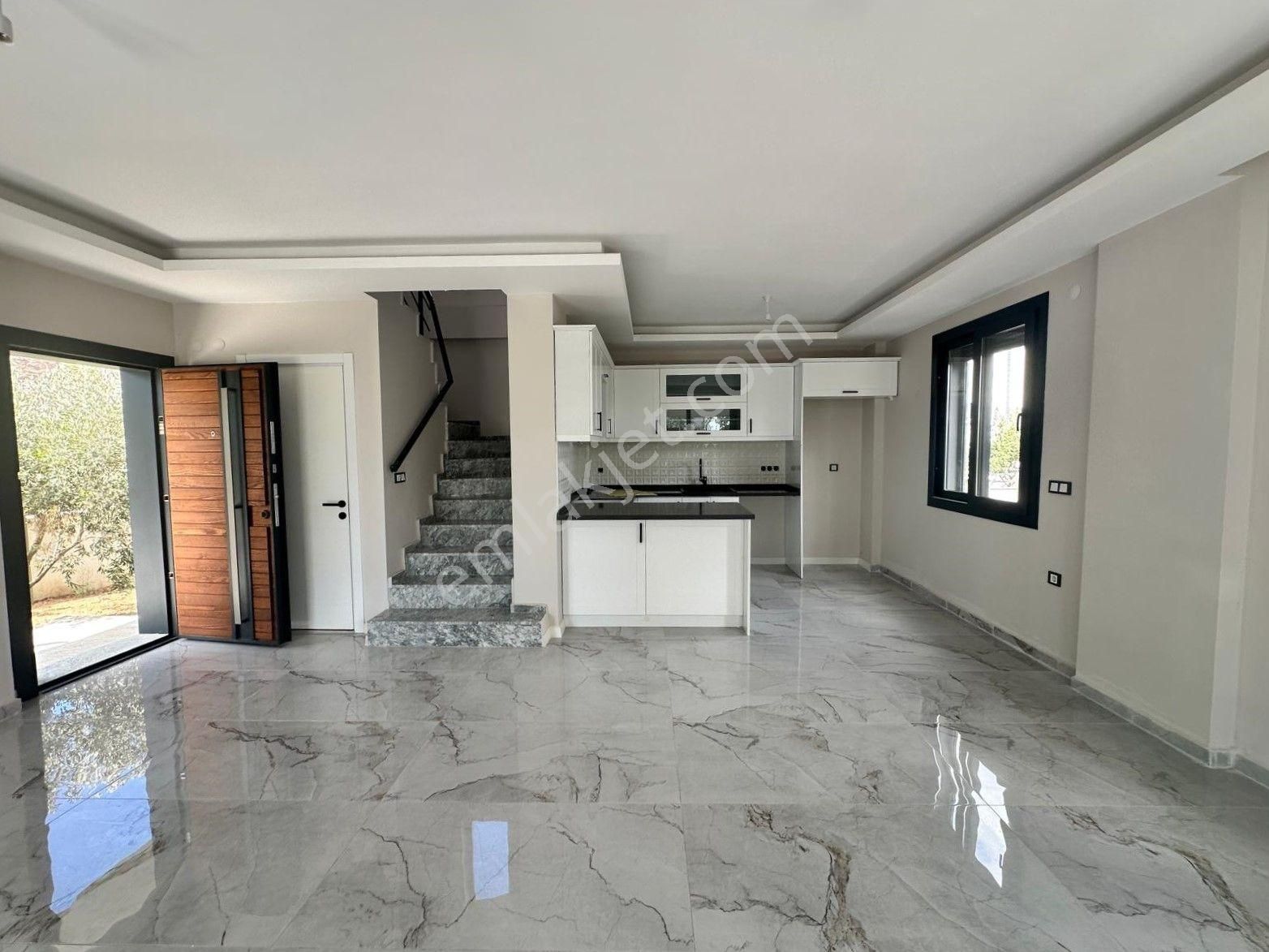 Seferihisar Doğanbeyde Satılık Müstakil 3+1 Villa Fırsat Fiyata - Görsel 14