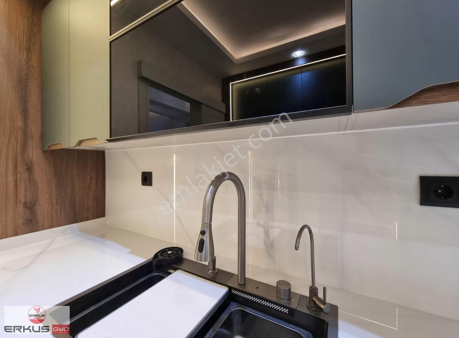 Erkuştan Yenişafak Ferhatlar Kolej Üzeri Ultra Lüks 3+1 Daireler - Görsel 23