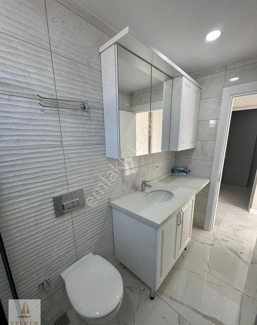 Erenköy Hamam Sokakta 3+1 Balkonlu Ebeveynli Lüks Fırsat - Görsel 17