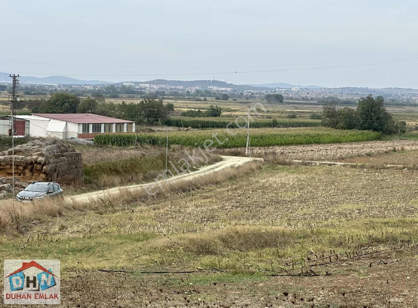 Duhan Emlak Tan Gemicikırı Köyünde Köyiçi Fırsat Arazi