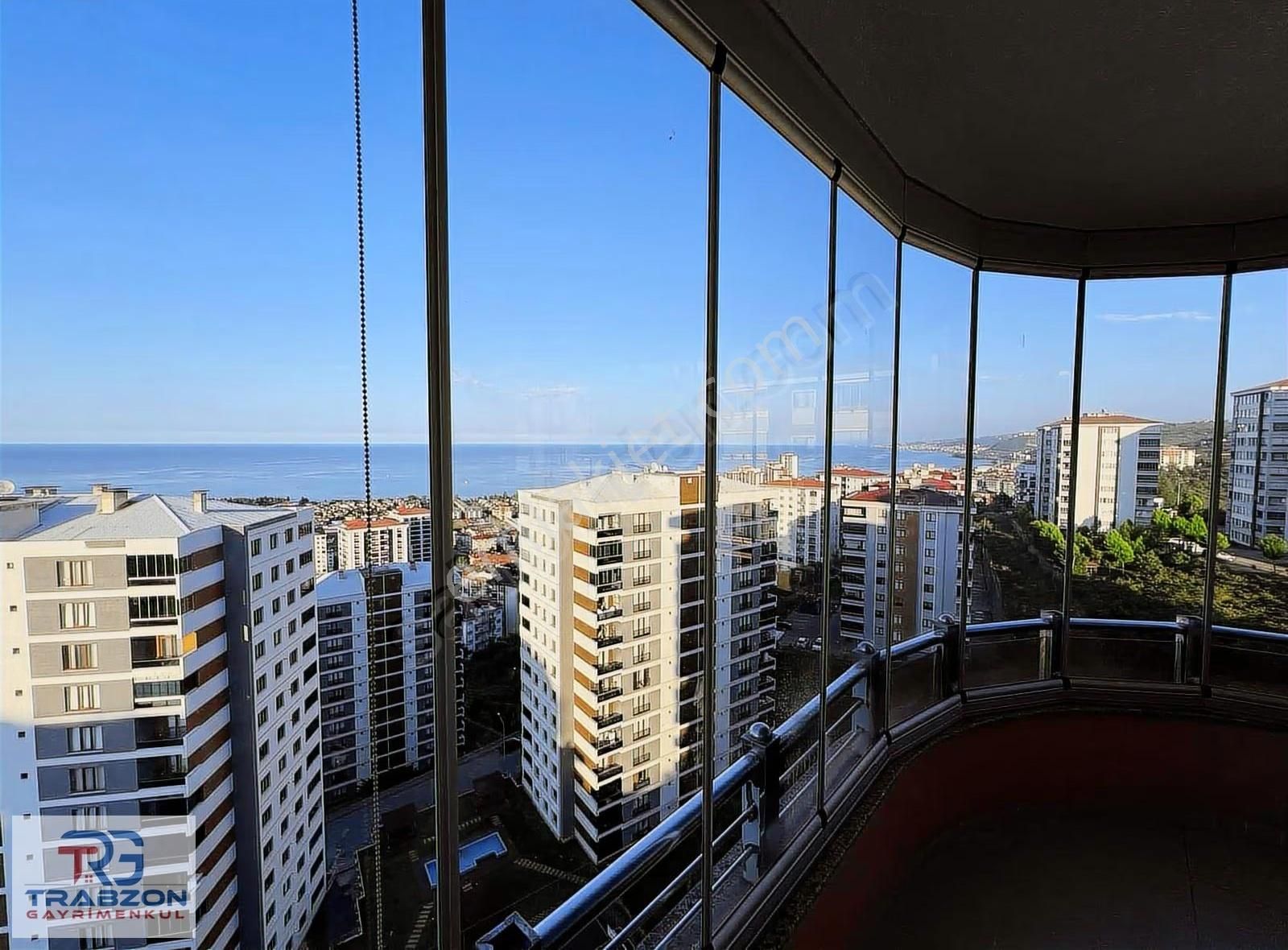 Trabzon Gayrimenkulden Satılık Deniz Manzaralı Eşyalı 3+1 Daire - Görsel 15