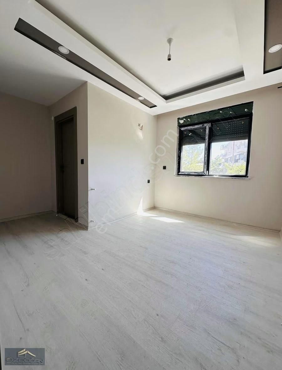 Özdoğan Emlaktan Aydoğmuş Ta 2+1 100m2 Ebeveyn Banlu Sıfır Daire - Görsel 13