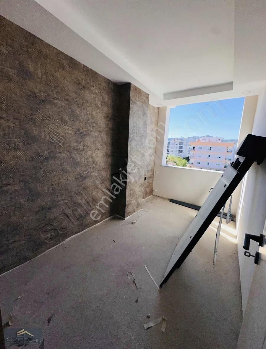 Özdoğan Emlaktan Aydoğmuş Ta 2+1 110m2 Havuzlu Site İçi Daire - Görsel 2