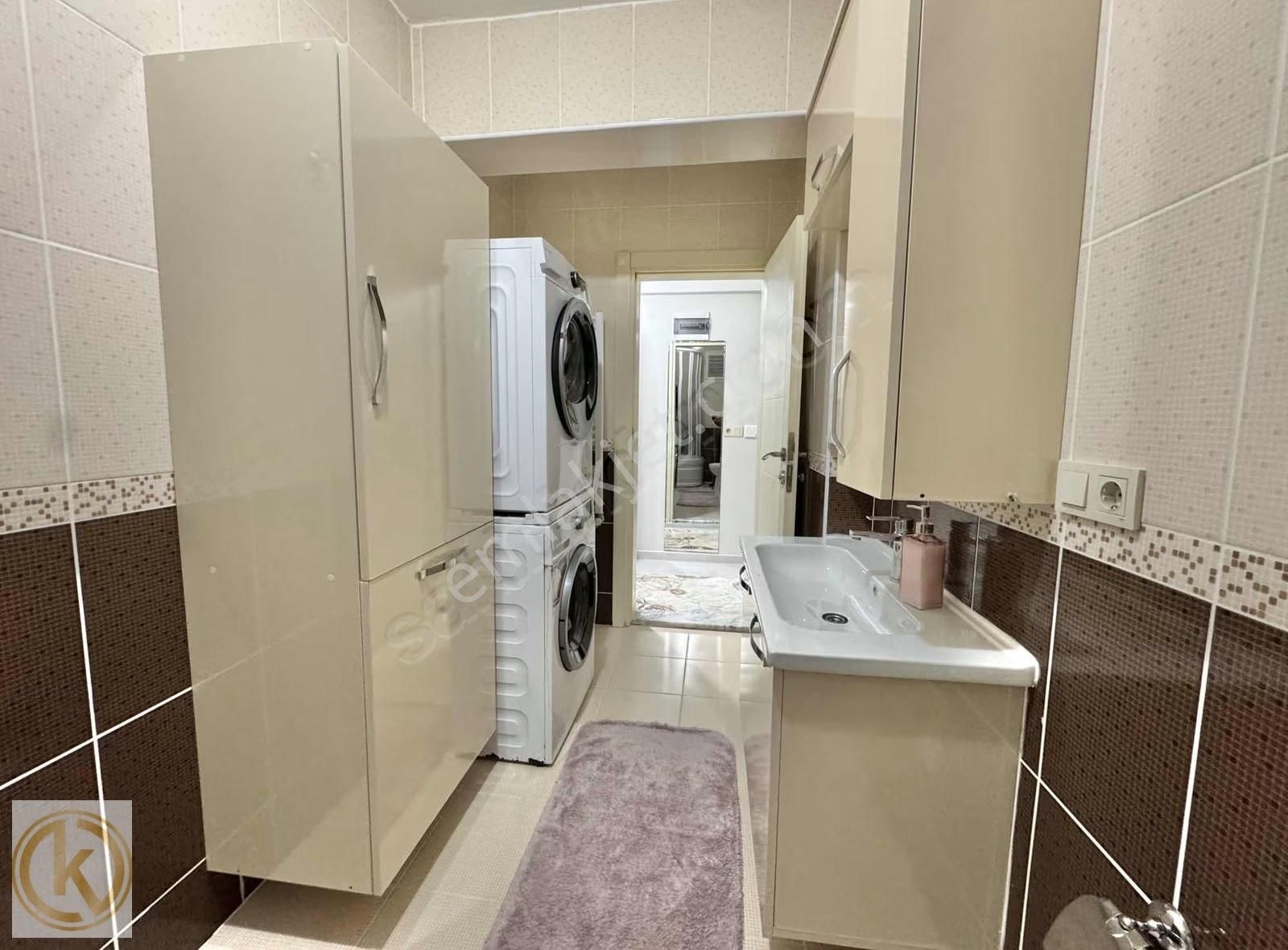 Kaymak Emlaktan Erenler Belediye Civarı Garajlı 2+1 115m2 Satılk - Görsel 20