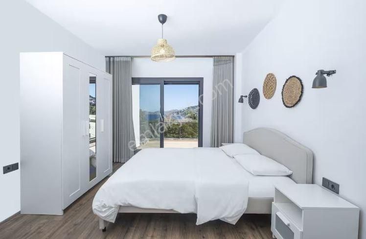 Fırsat Bodrum Gümüşlükte Denize 300 Metre Satılık 4+1 Villa - Görsel 13