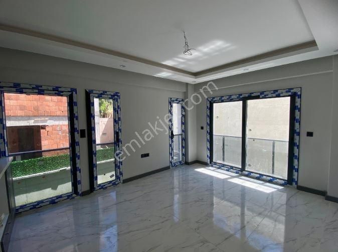Urla Yelaltı Mahallesi Satılık Villa - Görsel 2