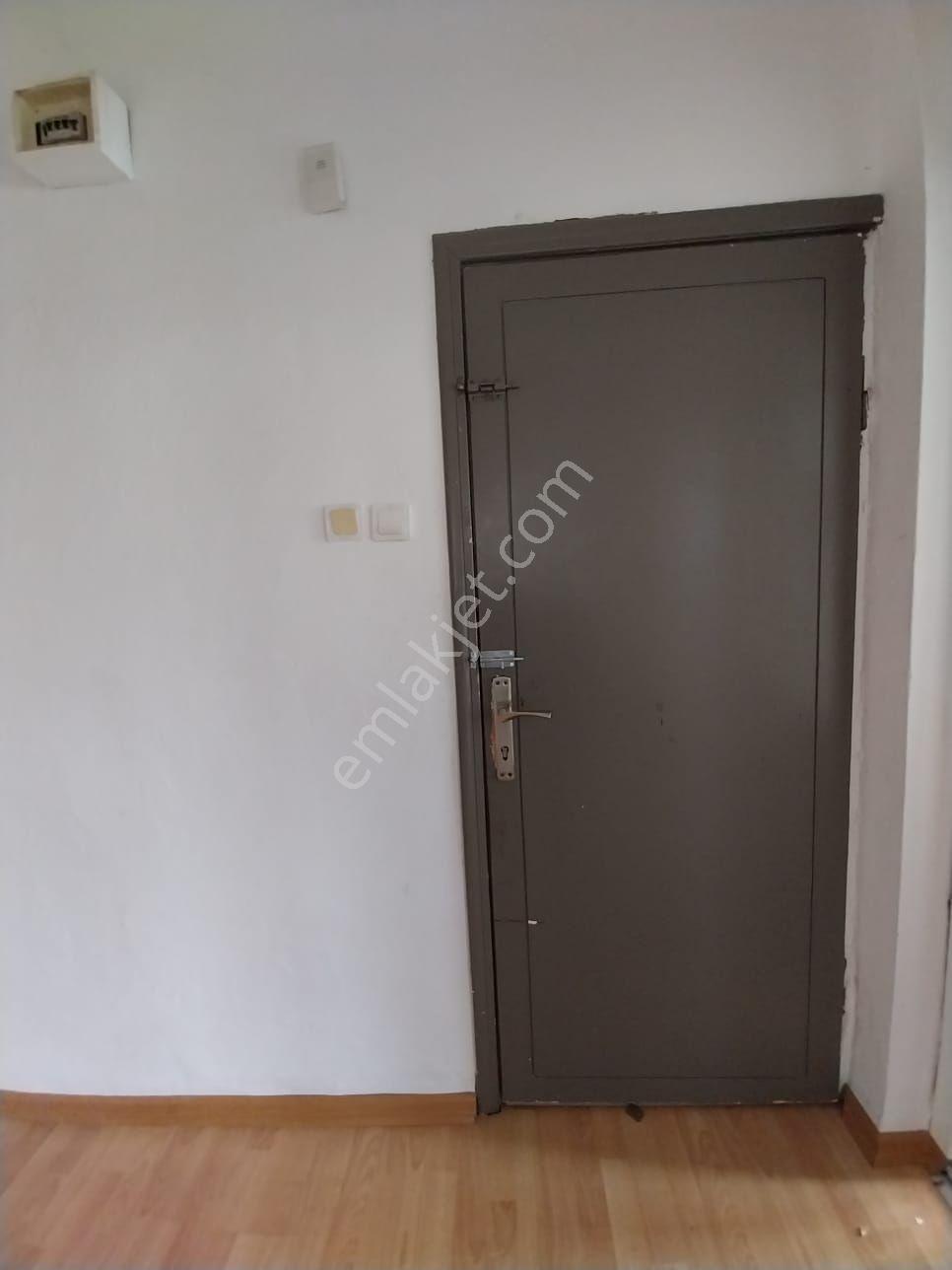 Kocaeli Gölcük Piyalepaşa Mahallesi Kiralık 110 M² 3+1 Daire - Görsel 2