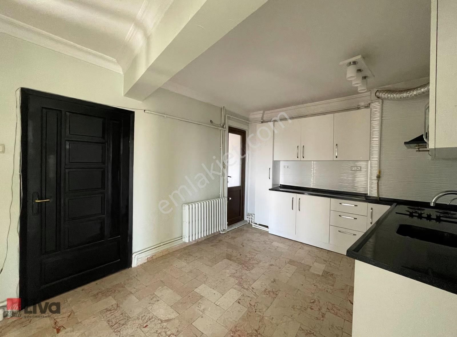 Rw Liva Dan Balıkesir Çarşıya Yakın 2+1 Kiralık Daire - Görsel 19