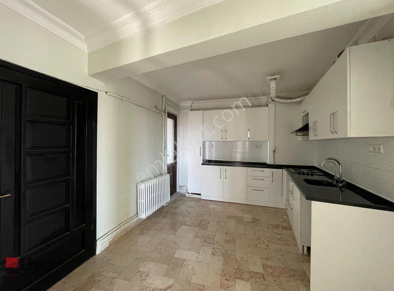 Rw Liva Dan Balıkesir Çarşıya Yakın 2+1 Kiralık Daire - Görsel 16