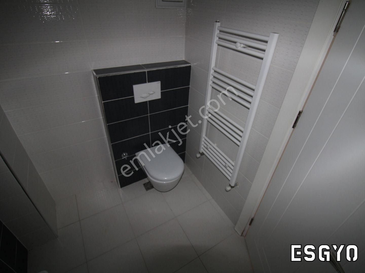 Esgyo'dan Yıldıztepe Mh Dumlupınar Cd Üzeri Arakat 2+1 Daire - Görsel 23