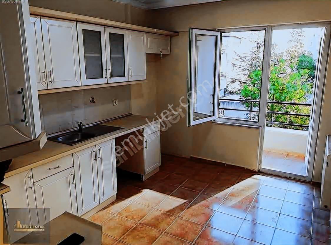 Elit Emlak Tan İstasyon Caddesi 3+1 Daire - Görsel 19