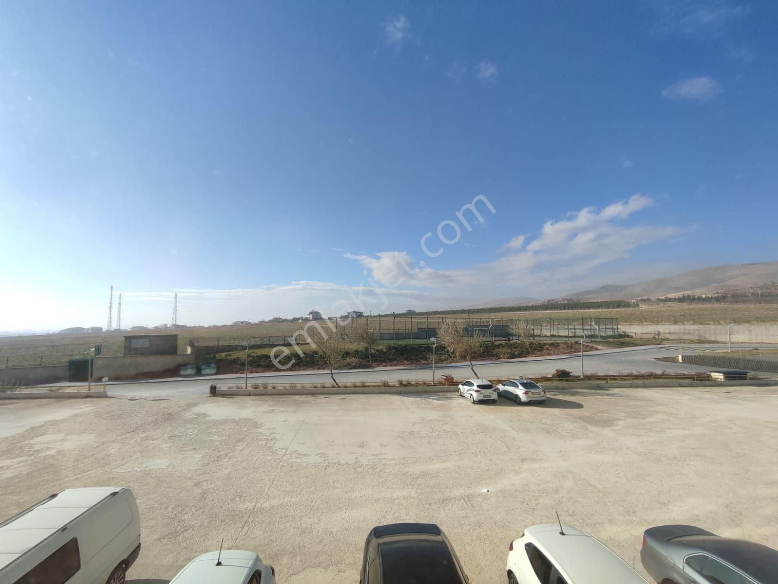 Selçuklu Doğaşehir Konutlarında Ara Kat 4+1 Satılık Boş Daire - Görsel 21