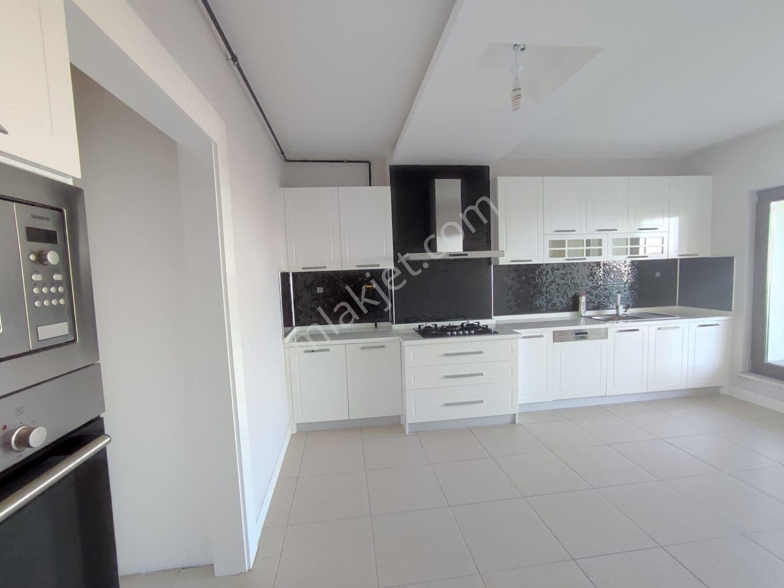 Selçuklu Doğaşehir Konutlarında Ara Kat 4+1 Satılık Boş Daire - Görsel 34