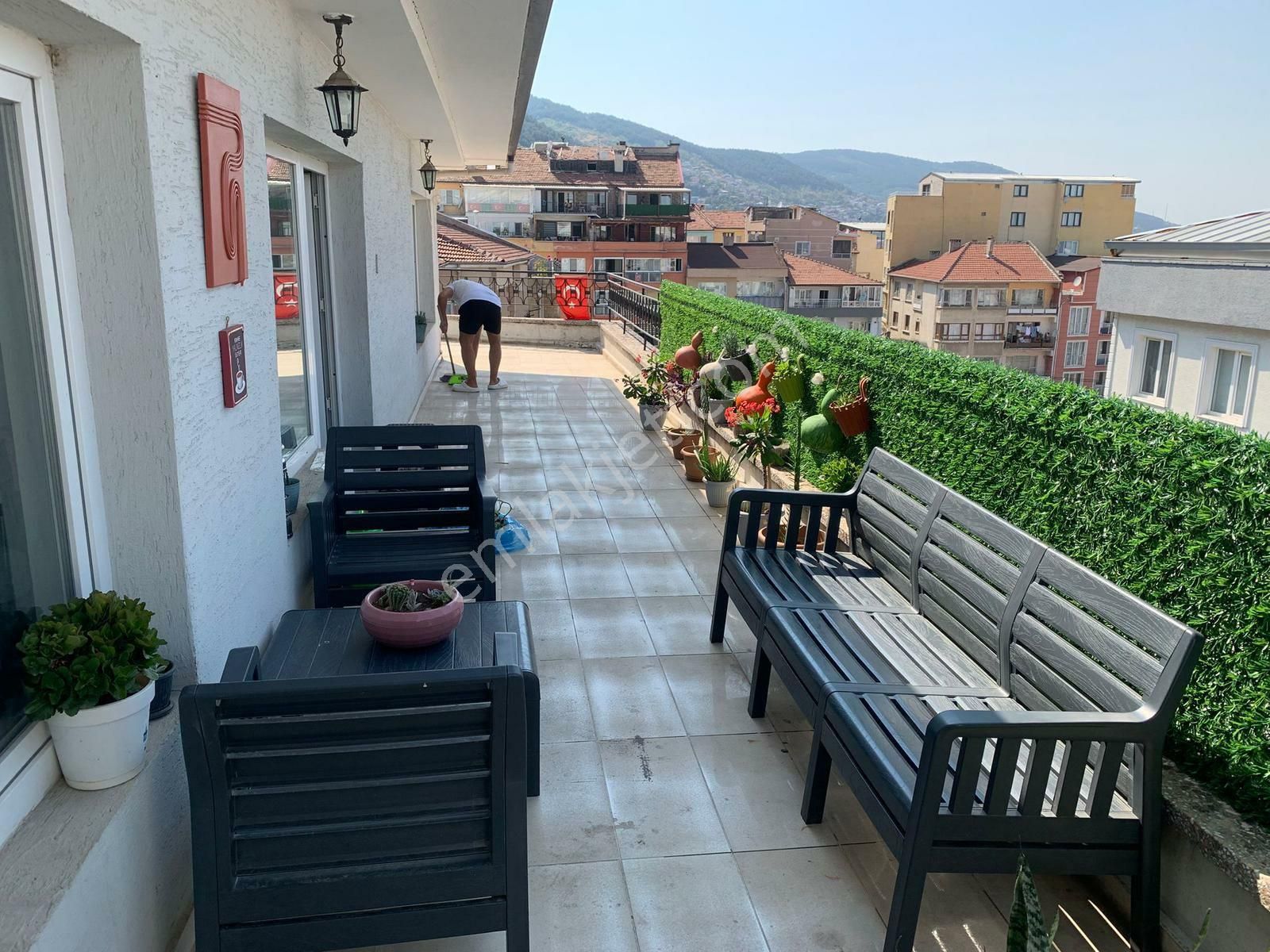 3+1 Genis 90 Metre Kare Balkonlu - Görsel 23