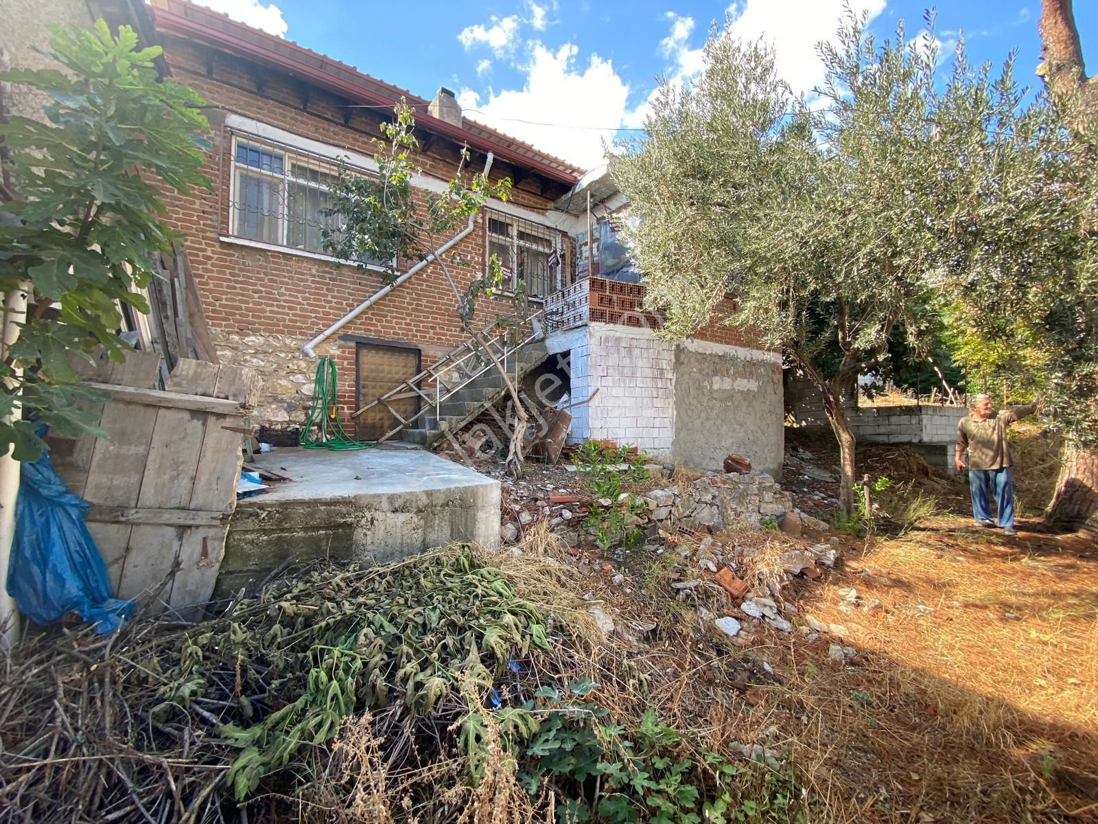 Balıkesir Edremit Hekimzadede 248 M2 Arsada 3+1 Mustakil Ev Satılık - Görsel 24