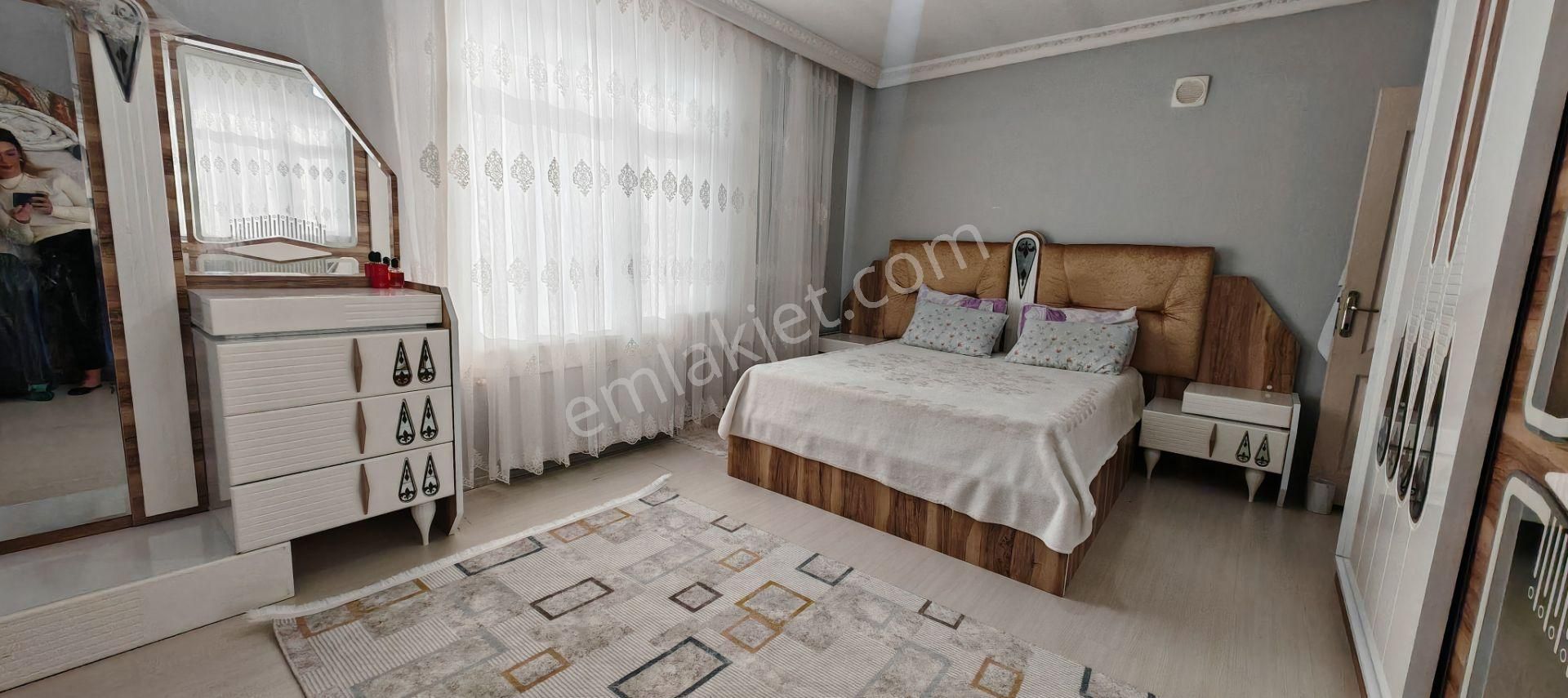 Körfez Cumhuriyet Mahallesi Komple Satılık Bina - Görsel 28