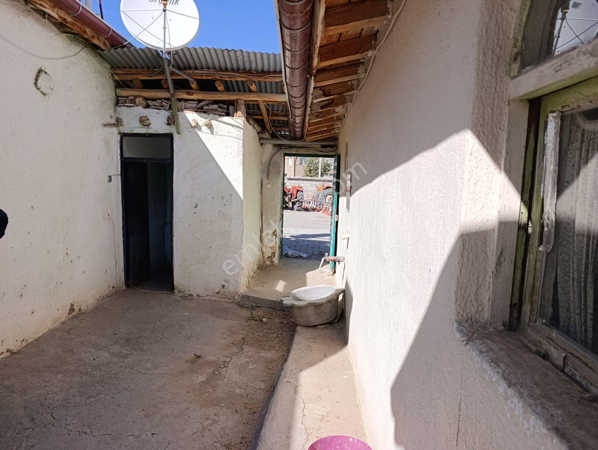 Hatunsaray Da Acil Satılık Müstakil Ev - Görsel 28