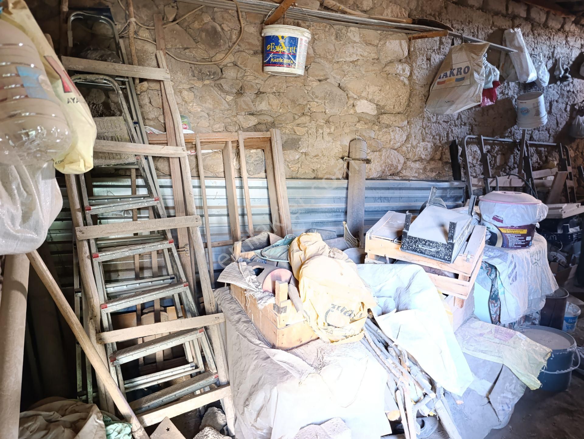 Hatunsaray Da Acil Satılık Müstakil Ev - Görsel 16