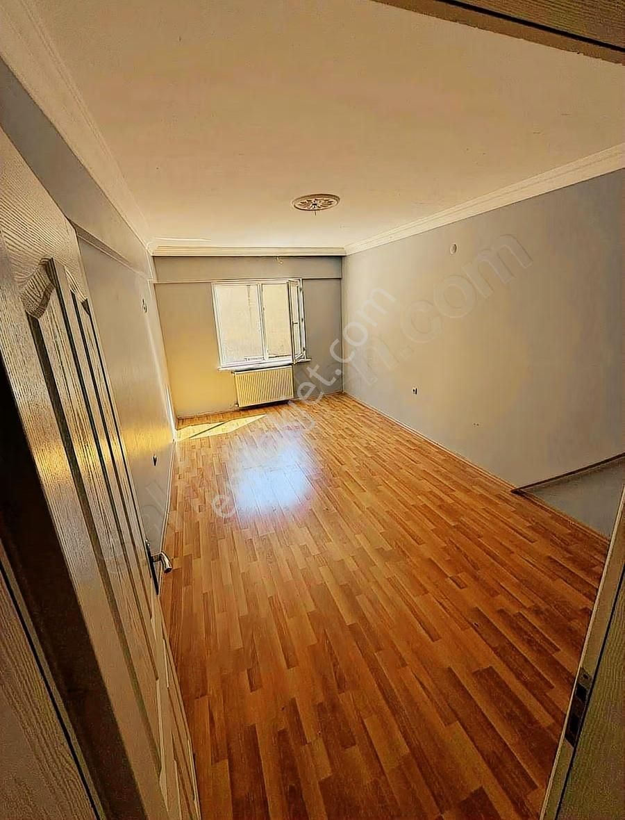 Medikabil Hastanesi Karşısı Migros Market Üstü 3+1 Kiralık - Görsel 19