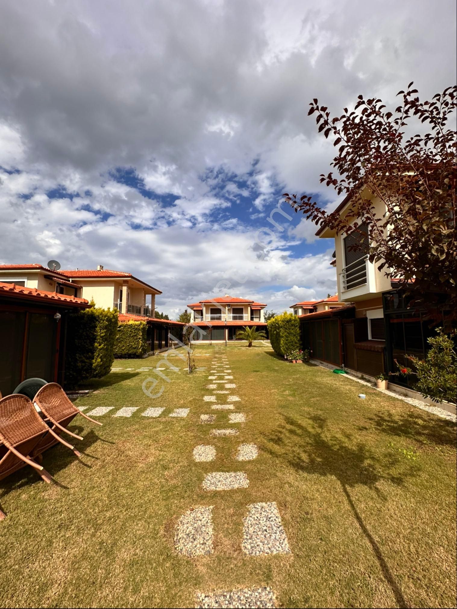 Kuşadası Davutlar Sevgi Plajın Da Fırsat Yazlık - Görsel 12